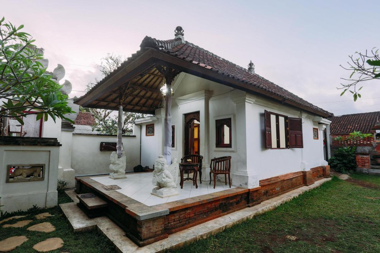 Rumah Paros & Gallery Sukawati  Exterior photo