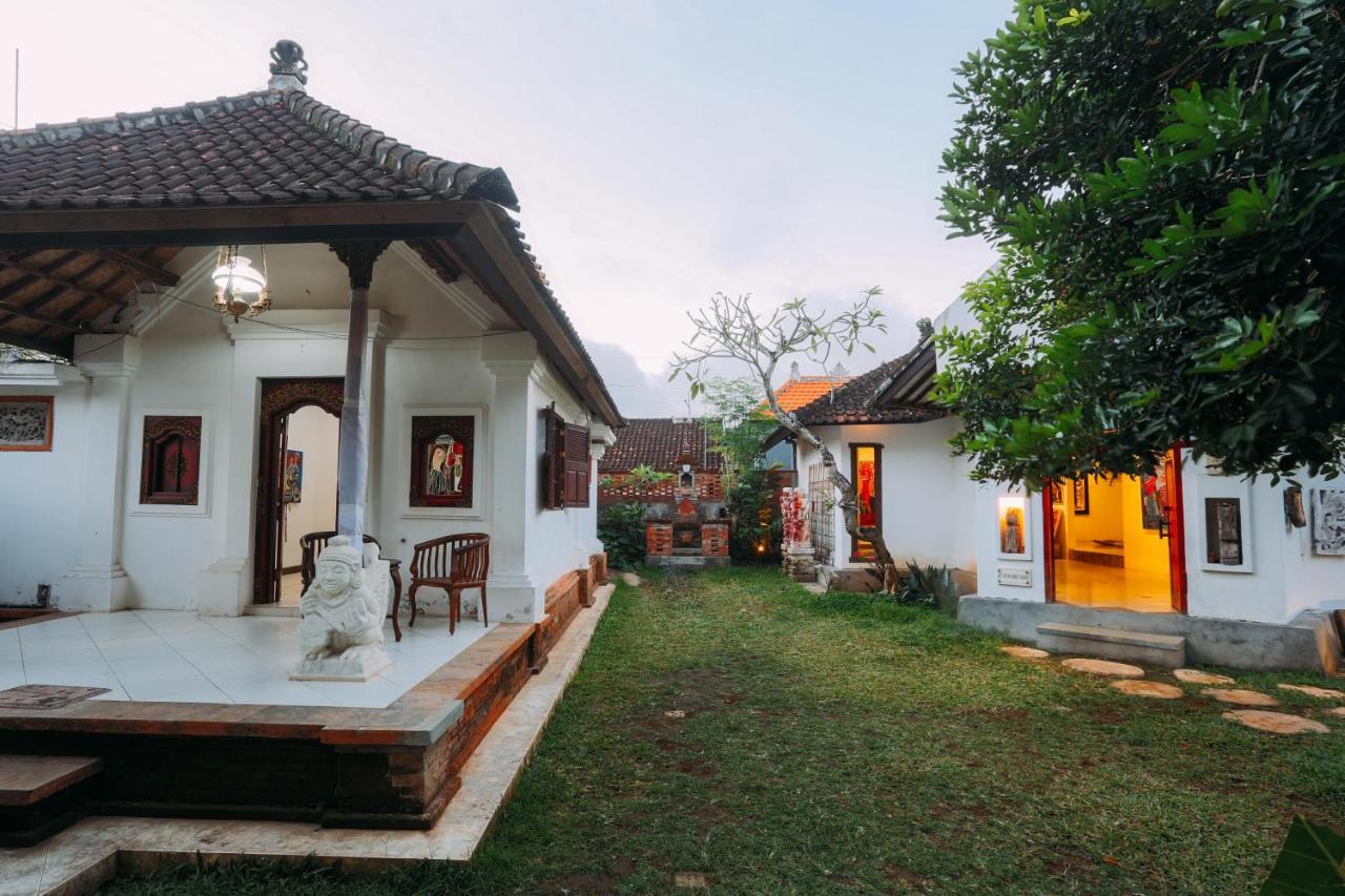 Rumah Paros & Gallery Sukawati  Exterior photo