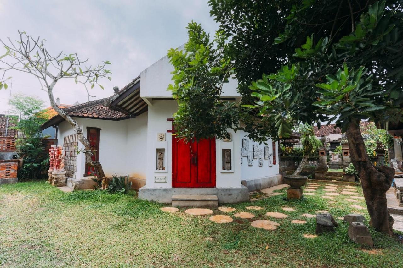 Rumah Paros & Gallery Sukawati  Exterior photo