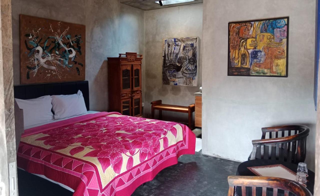 Rumah Paros & Gallery Sukawati  Exterior photo