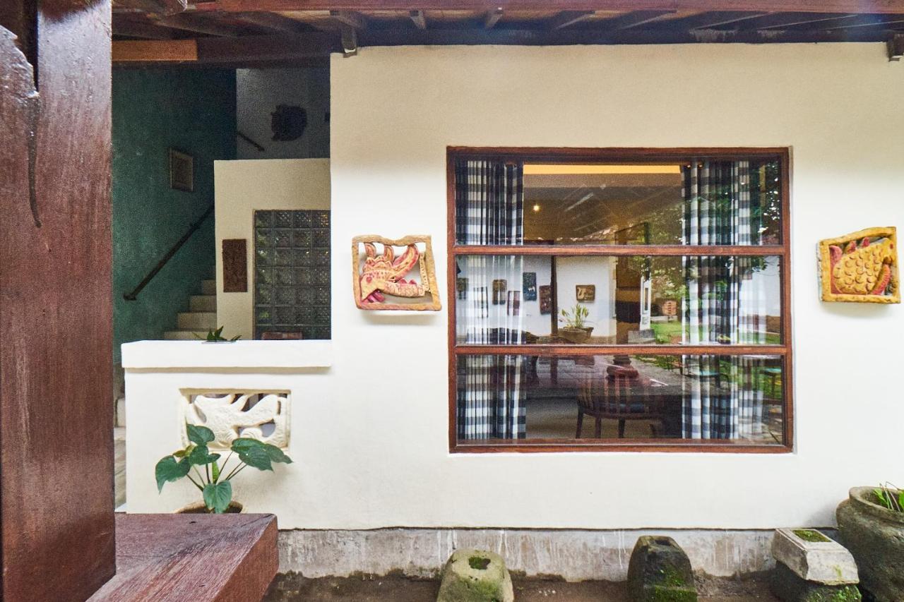 Rumah Paros & Gallery Sukawati  Exterior photo