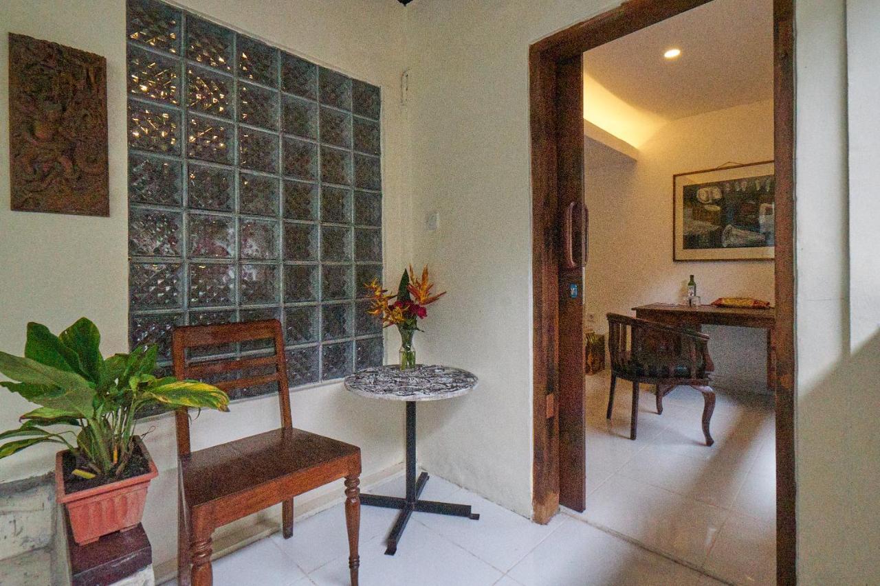 Rumah Paros & Gallery Sukawati  Exterior photo
